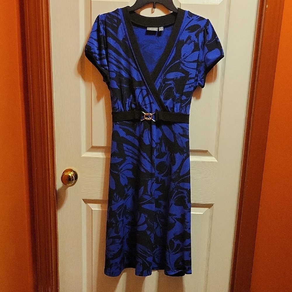 Apt. 9 Stretch Women's Short Sleeve Dress Size Medium